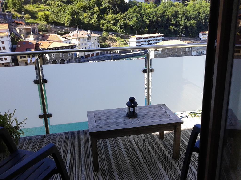 Hotel Zumalabe Mutriku Rum bild